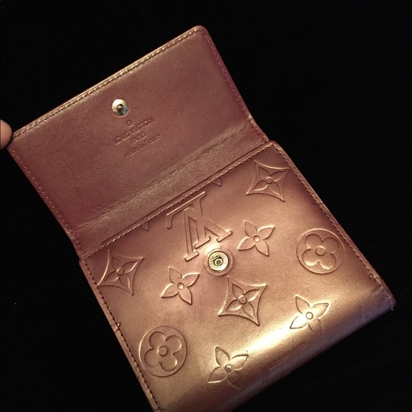 Louis Vuitton Wallet - Picture 3 of 11